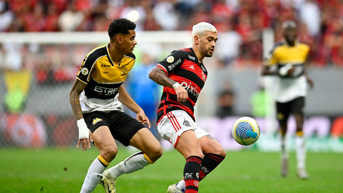 Flamengo continua com ótimo desempenho em confrontos contra o Criciúma