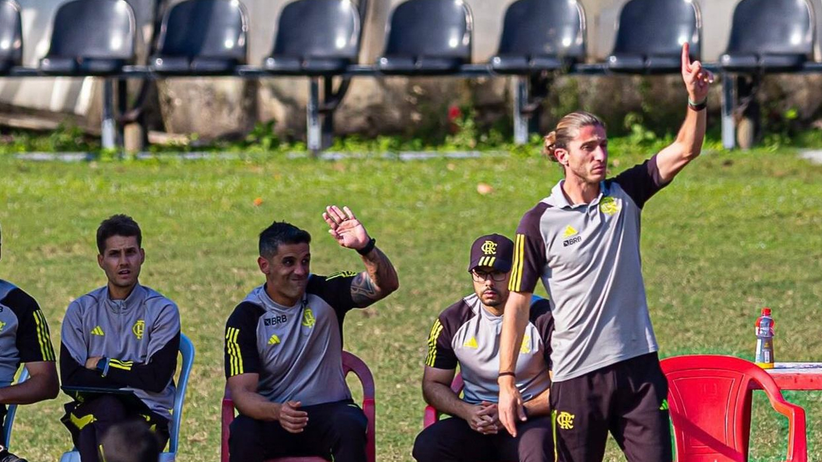 Flamengo de Filipe Luís encara o São Paulo no Brasileirão Sub-20