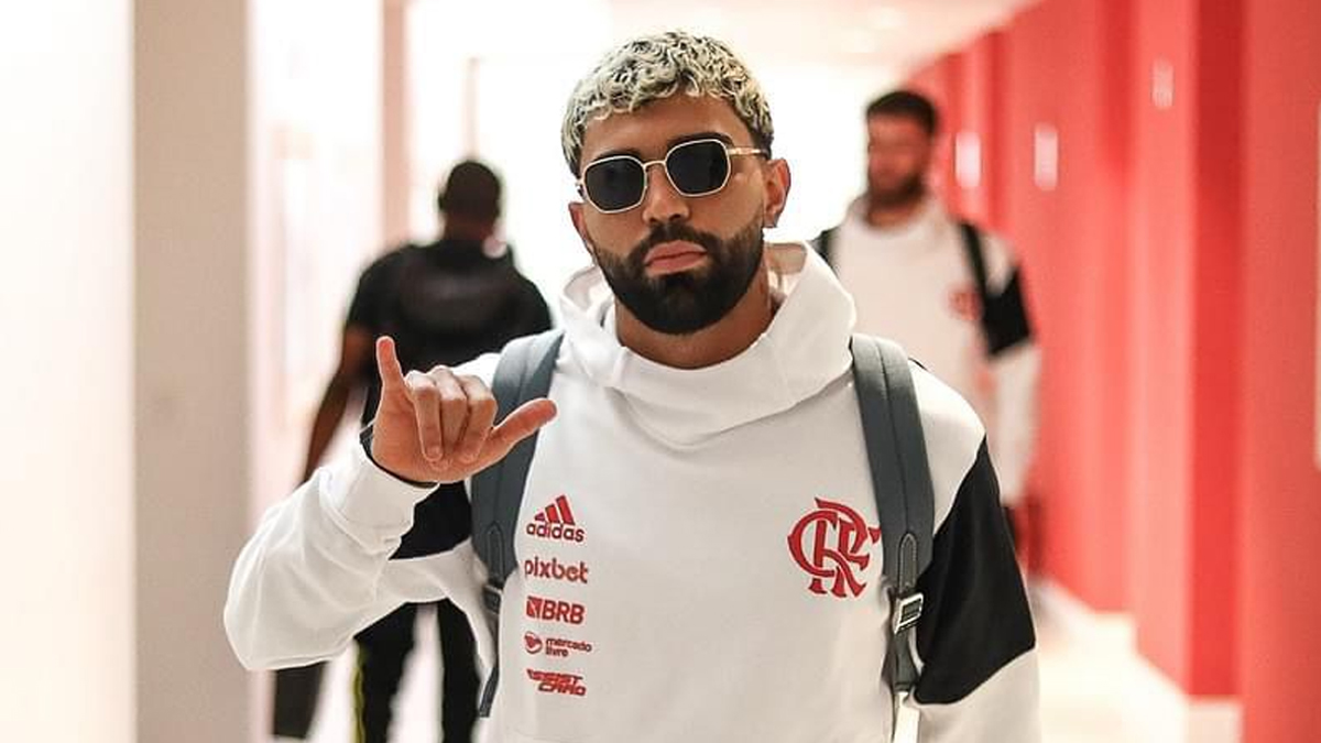 Gabigol partilha postagem de Mauro Cezar e alfineta: "Para...".