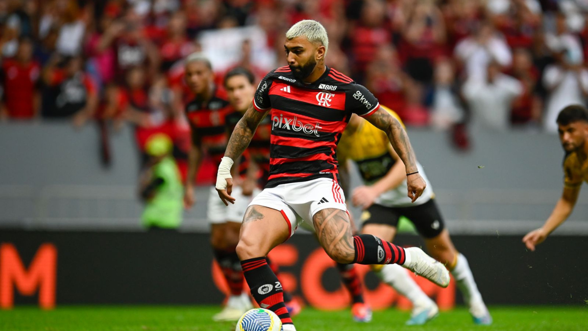 Gabigol é o jogador do Flamengo mais vezes utilizado por Tite vindo do banco de reservas; confira a lista