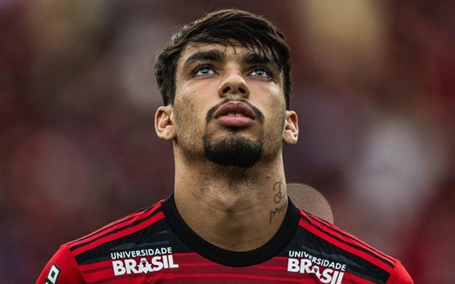 Lucas Paquetá observa sucesso do Flamengo sobre o Criciúma