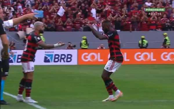 Gabigol completa sete jogos pelo Flamengo no Brasileiro e está impedido de atuar por outro time na competição. Rumores de saída do jogador parecem ter sido descartados, pelo menos até dezembro. Contrato em fase final com o clube mantém atacante na equipe.