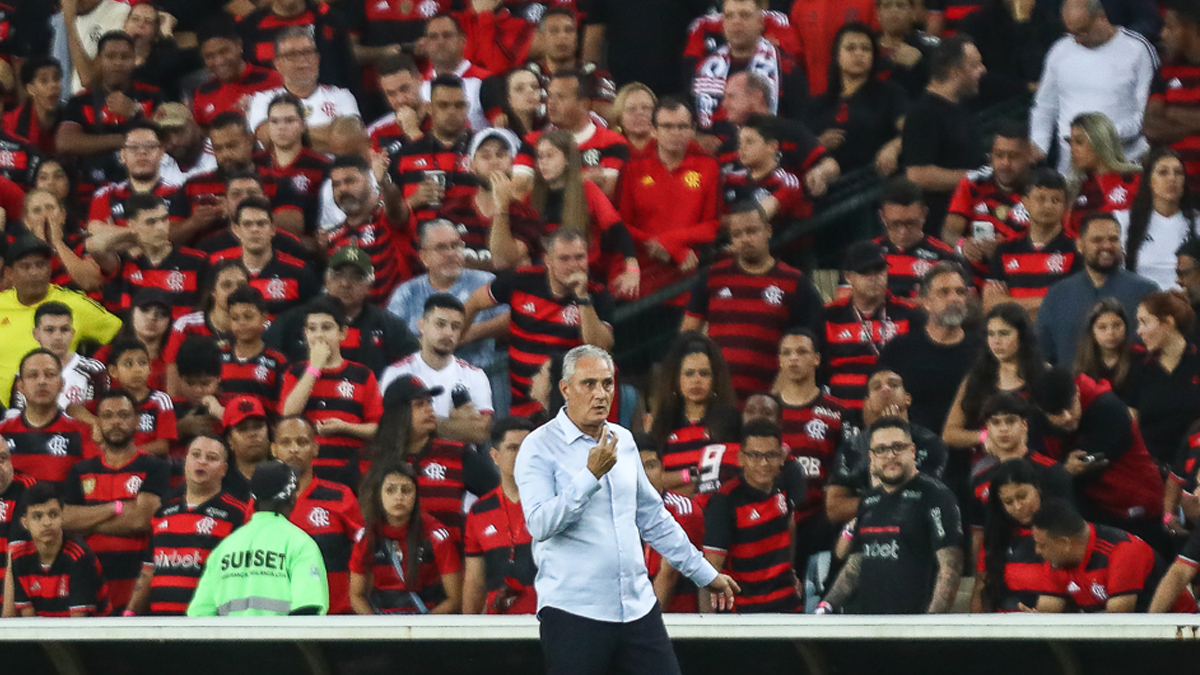 Título: Torcida exige respeito para Bruno Henrique e Gabigol no Flamengo