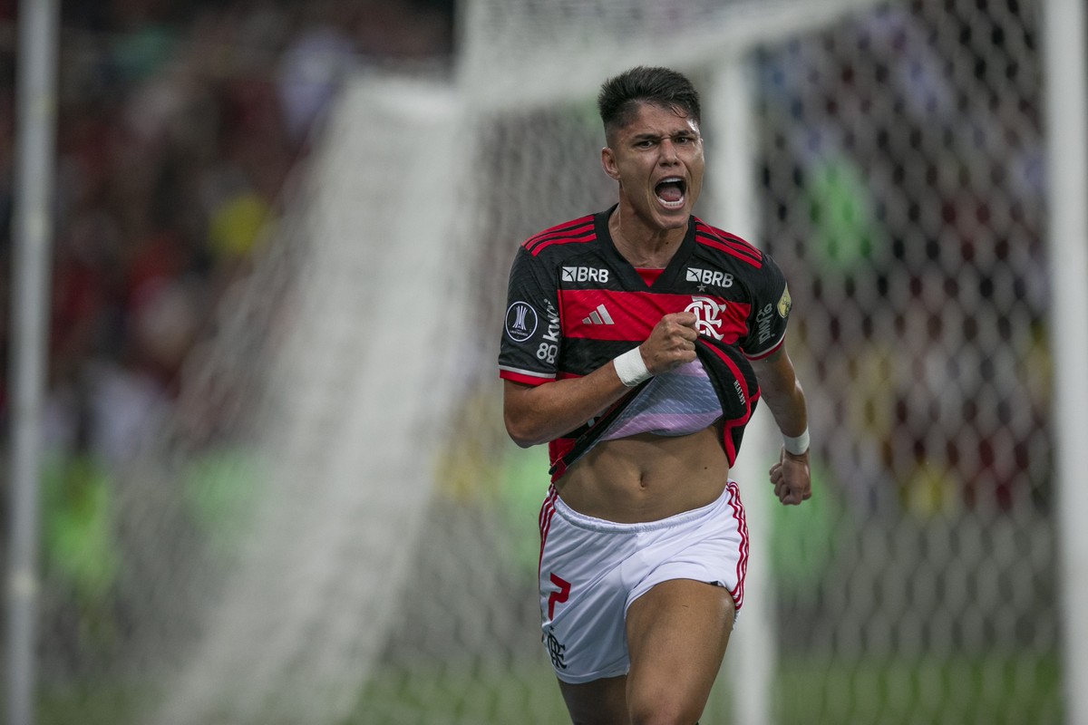 Libertadores: Flamengo vence Bolívar por 2 a 0 e garante vantagem para jogo de volta na altitude; Gabigol e Pedro são preocupações