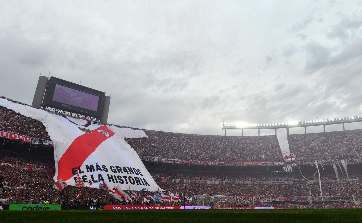 Com a presença do Flamengo na competição, Conmebol seleciona três estádios como opções para sediar a final da Libertadores de 2024.