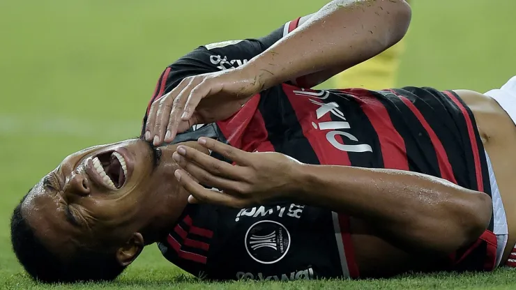 Carlinhos pode transformar Flamengo em equipe defensiva assim como o Grêmio