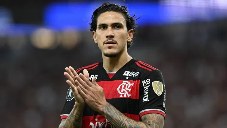 Flamengo pretende contratar Merentiel em 2025 para substituir Pedro.