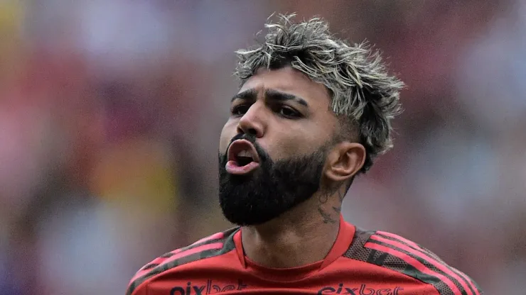 Tite enfrenta dilema com decisões de Gabigol no Flamengo, afirma André Hernan