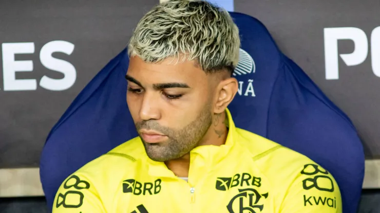 Tite toma cuidado para não piorar lesão de Gabigol no Flamengo