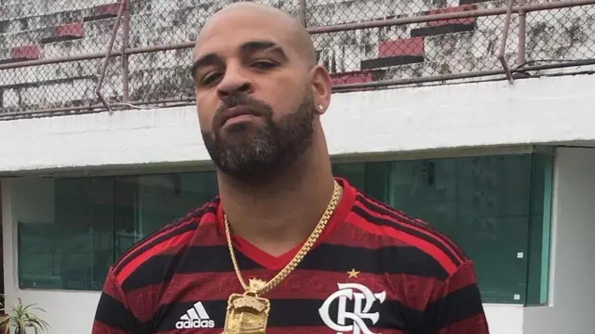 Adriano decide o jogo entre Flamengo e Inter de Milão no Maracanã