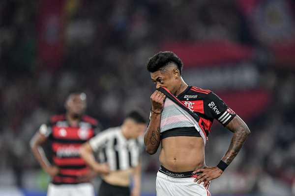 Análise: Flamengo não encontra encaixe de peças e é dominado antes de decisão na Libertadores