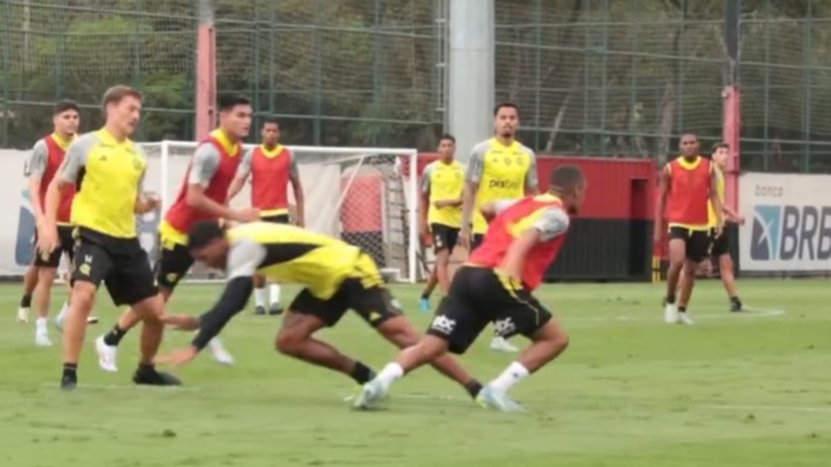 De La Cruz faz jogada incrível durante treino do Flamengo; assista ao vídeo