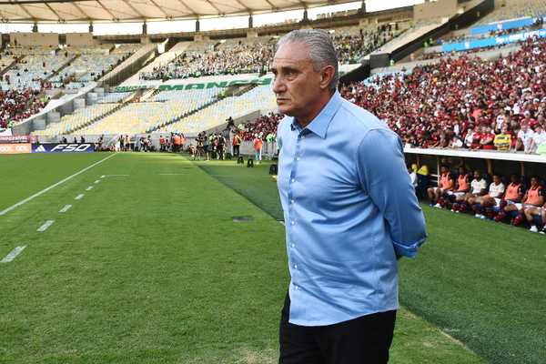 Desempenho do Flamengo: Arrascaeta se destaca, com Tite recebendo a nota mais baixa no empate com Rossi brilhando no gol