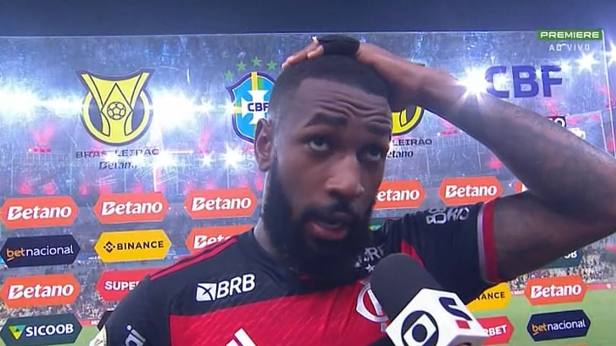 Gerson reclama da arbitragem após gol do Vasco contra o Flamengo