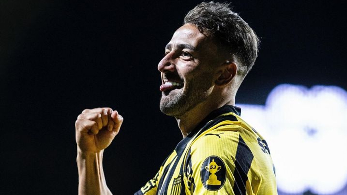 Jogador que fez hat-trick no último jogo do Peñarol antes de enfrentar o Flamengo enfatiza importância da Libertadores