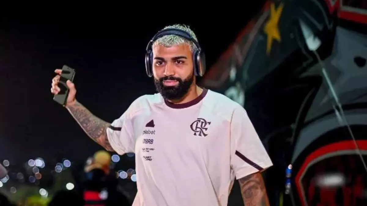 Gabigol é experimentado na formação inicial do Flamengo