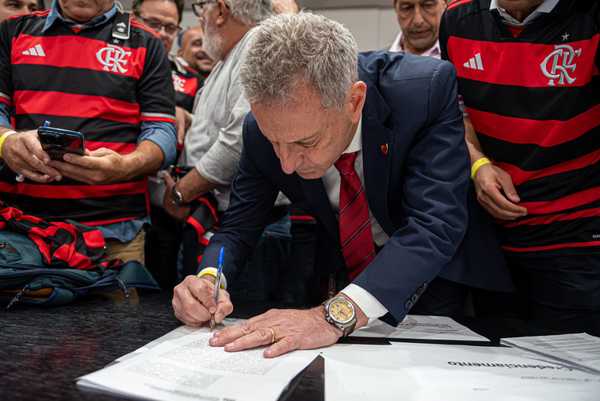 Landim afirma que Flamengo manterá uso do Maracanã, prevê eventos e parceria com Vasco