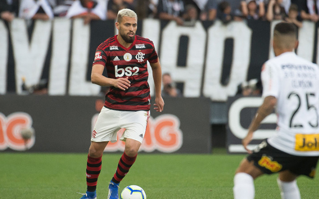 Ex-atleta do Flamengo elogia o técnico Tite