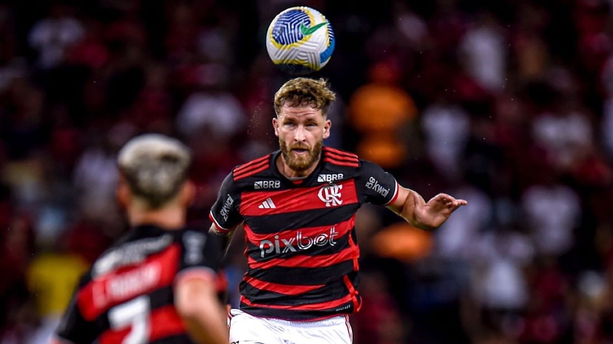 Léo Pereira conta o que faltou para o Flamengo ganhar do Peñarol