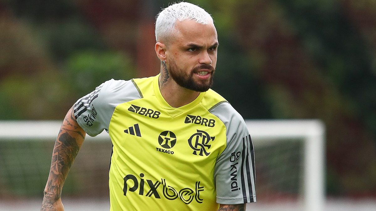 Michael pode ser incluído no próximo jogo do Flamengo