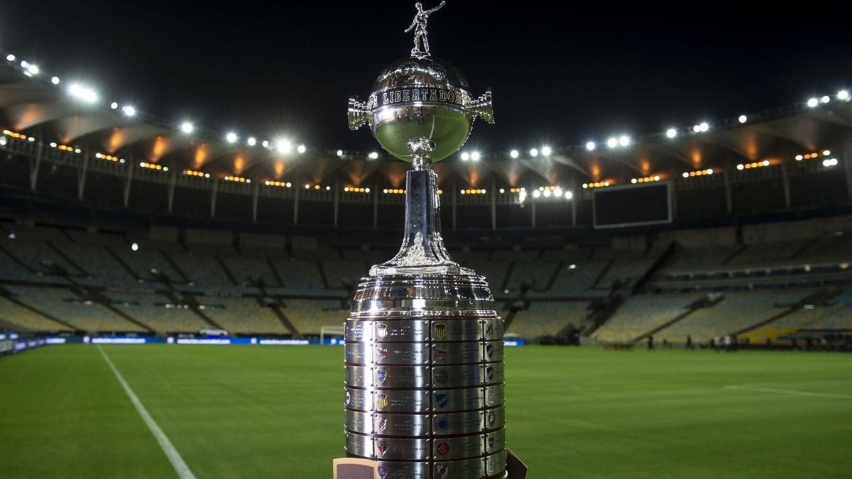 Hoje, River Plate e Colo-Colo se enfrentam pela Libertadores.