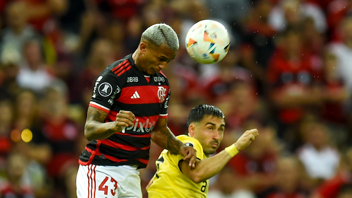 Flamengo e Peñarol buscam desempate em histórico no Uruguai.