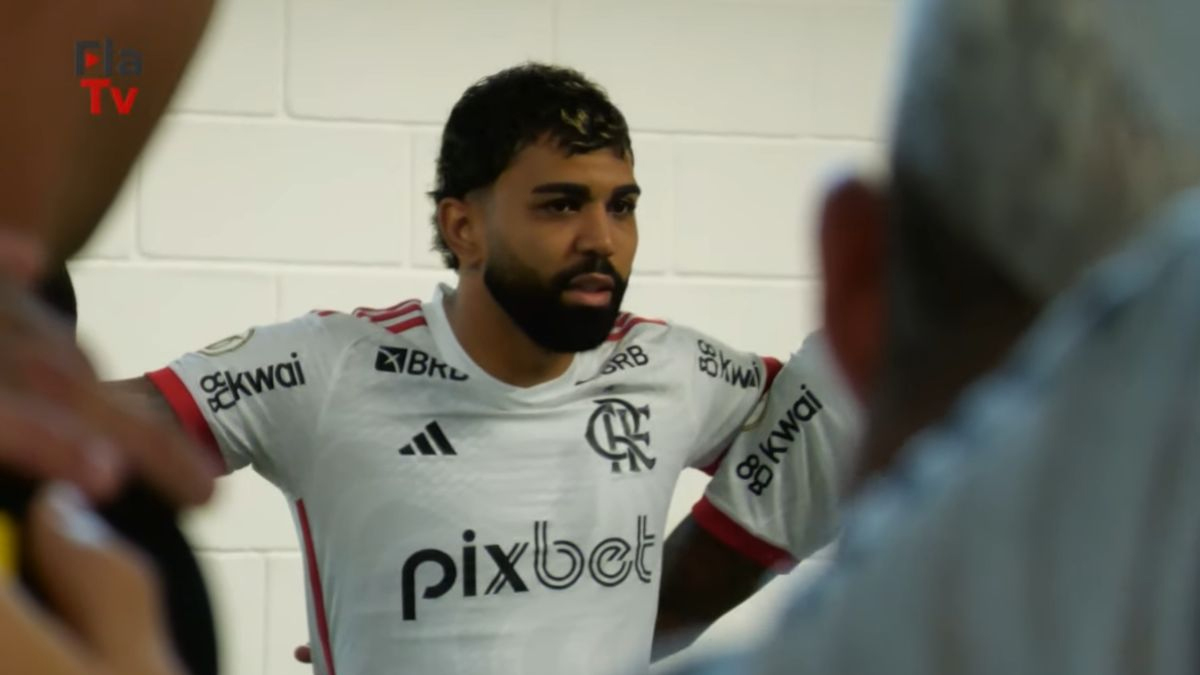 Gabigol incentiva colegas antes da partida do Flamengo