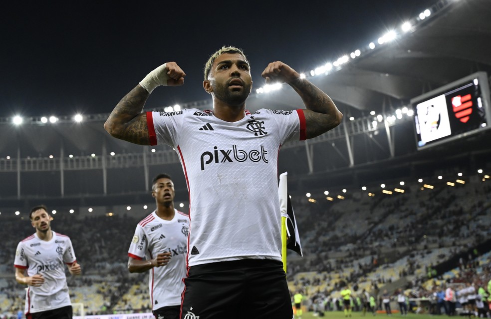 Equipe brasileira planeja oferta por Gabigol; Clube grego também demonstra interesse no jogador