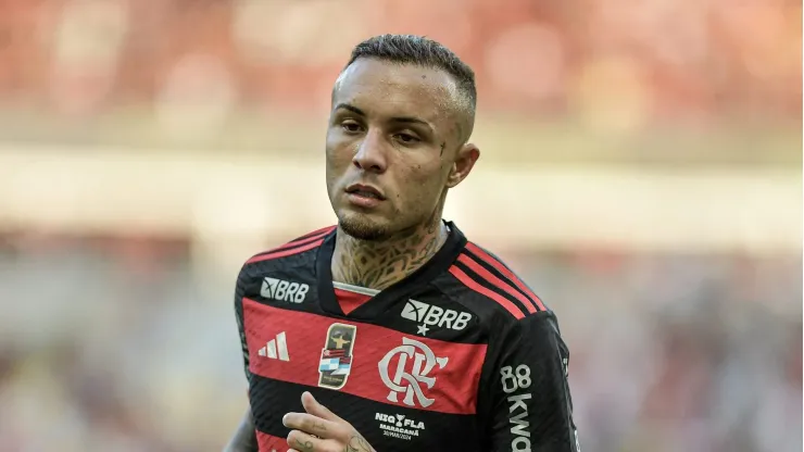 Bomba: Flamengo recebe notícia de lesão de Cebolinha