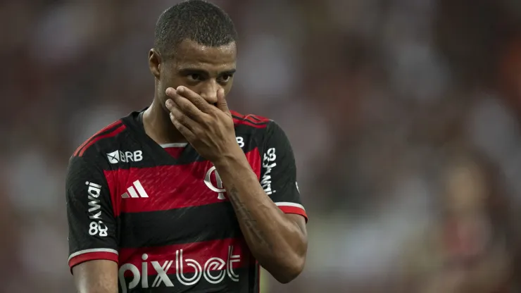 De La Cruz sofre lesão no Flamengo e será desfalque