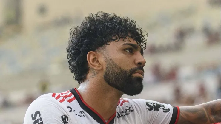 Negociação para renovação de contrato de Gabigol com Flamengo avança nos bastidores.