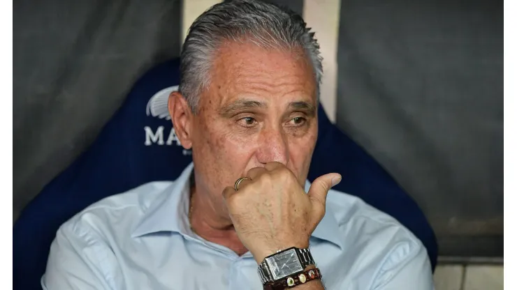 Tite gasta milhões em rescisão no Flamengo e revela altos custos com demissões.