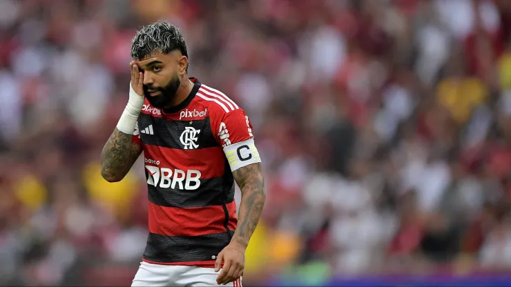 Torcedores do Flamengo concordam com decisão de reservar Gabigol