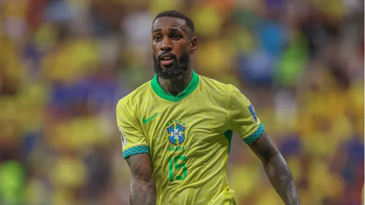 Torcida pede Gerson, do Flamengo, como titular da Seleção para manter alto nível de atuação.