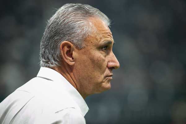 Tite afirma que não economizou Pedro no Flamengo e alerta sobre possibilidade de lesão: “Não sou imprudente”