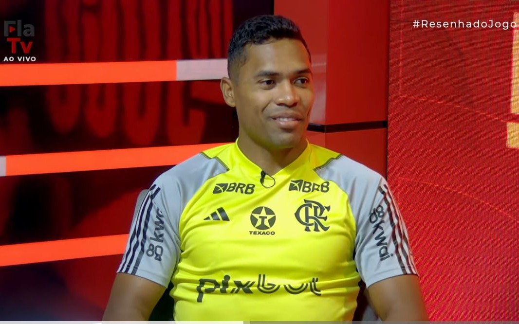 Alex Sandro revela suas impressões sobre as chances de título do Flamengo no Brasileirão de 2024.