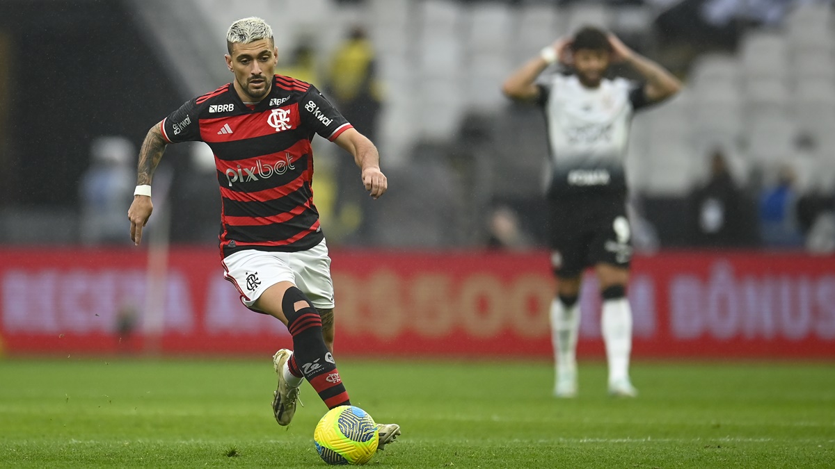 Flamengo possui a segunda camisa mais cara do Brasil; confira o top-5.