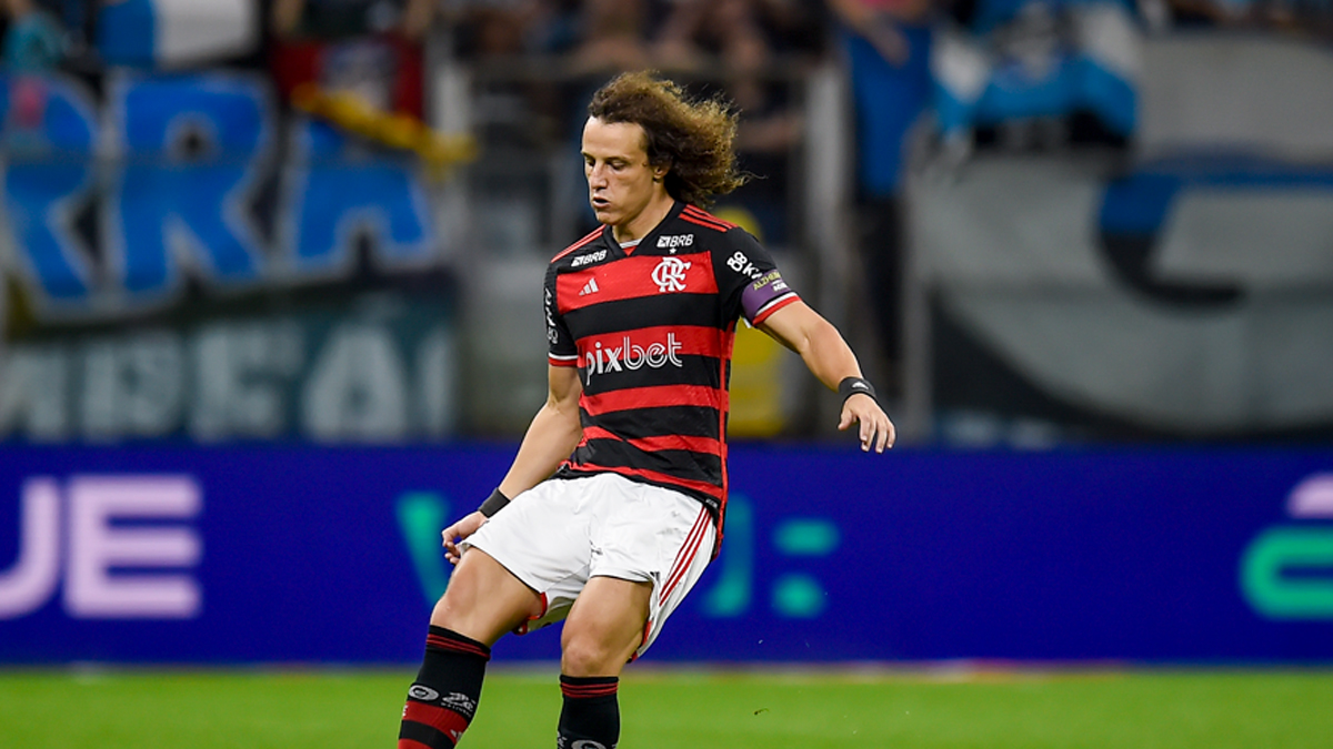 David Luiz lidera o Flamengo e tem sido de grande ajuda para Filipe Luís no cotidiano