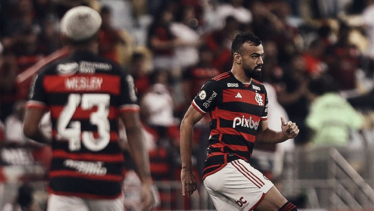 Flamengo encara partida crucial contra o Corinthians que pode definir o rumo da temporada.