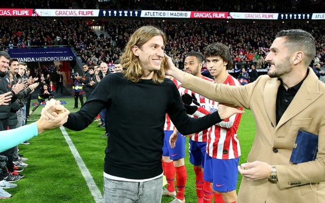 Atlético de Madrid envia mensagem ao técnico Filipe Luís