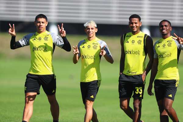 Jovens do Flamengo se destacam em meio a jogadores experientes, com oito participações em gols e quatro jogos decisivos no ano