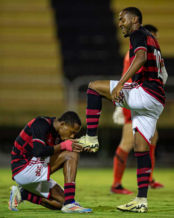 Lorran segue em destaque no sub-20 do Flamengo pelo segundo jogo consecutivo; confira sua atuação na noite de terça-feira