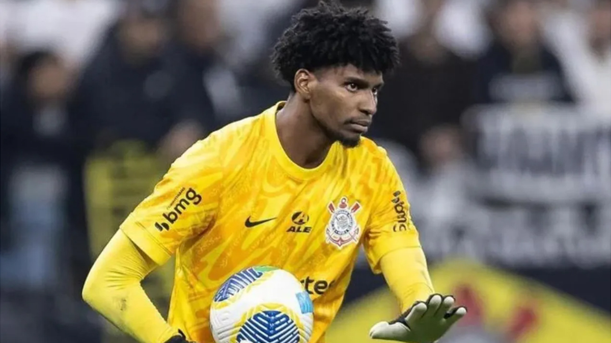 Corinthians estabelece data para contratar Hugo Souza, do Flamengo