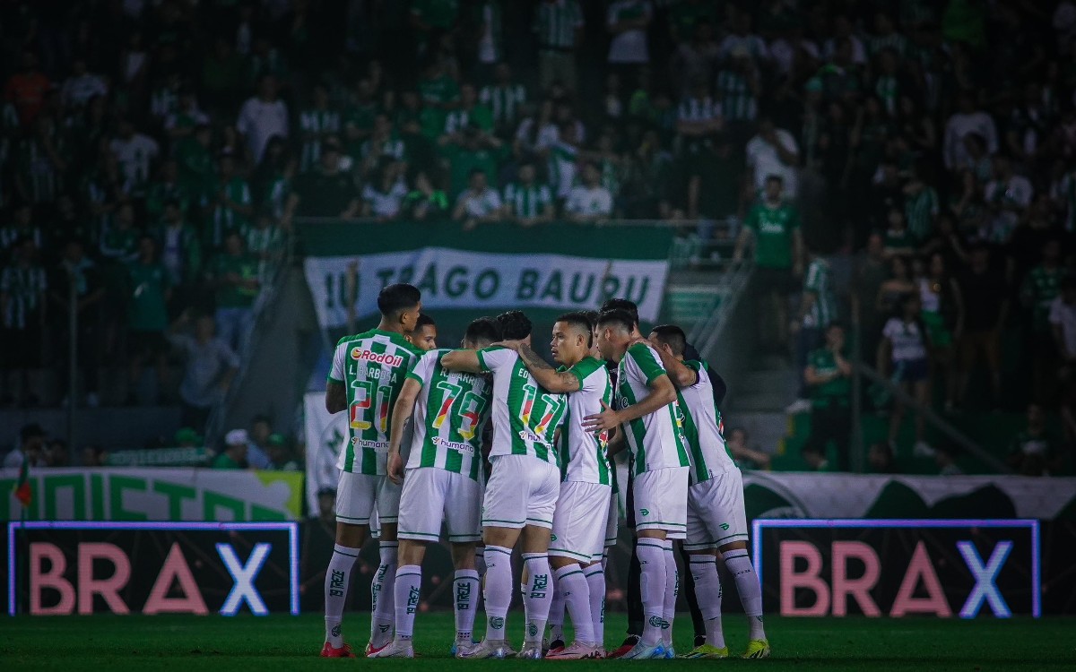 Confira os desfalques e jogadores pendurados do Juventude para a partida contra o Flamengo pelo Brasileirão.