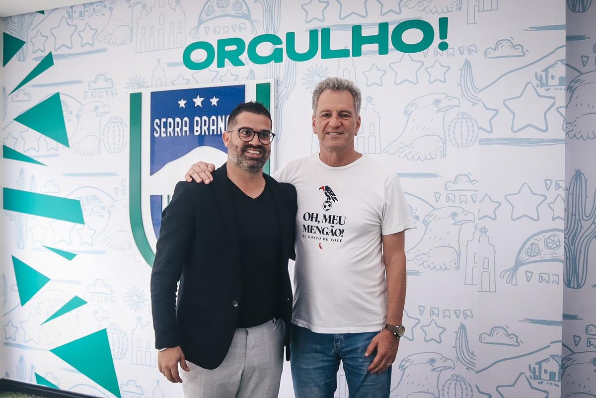 Presidente do Flamengo, Rodolfo Landim, visita clube parceiro de patrocinador do time e São João de Campina Grande