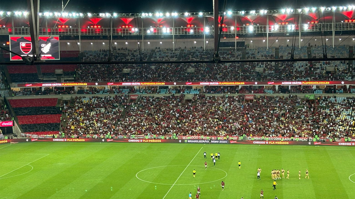 Atlético-MG se une ao Flamengo e arrasa Corinthians e Vasco