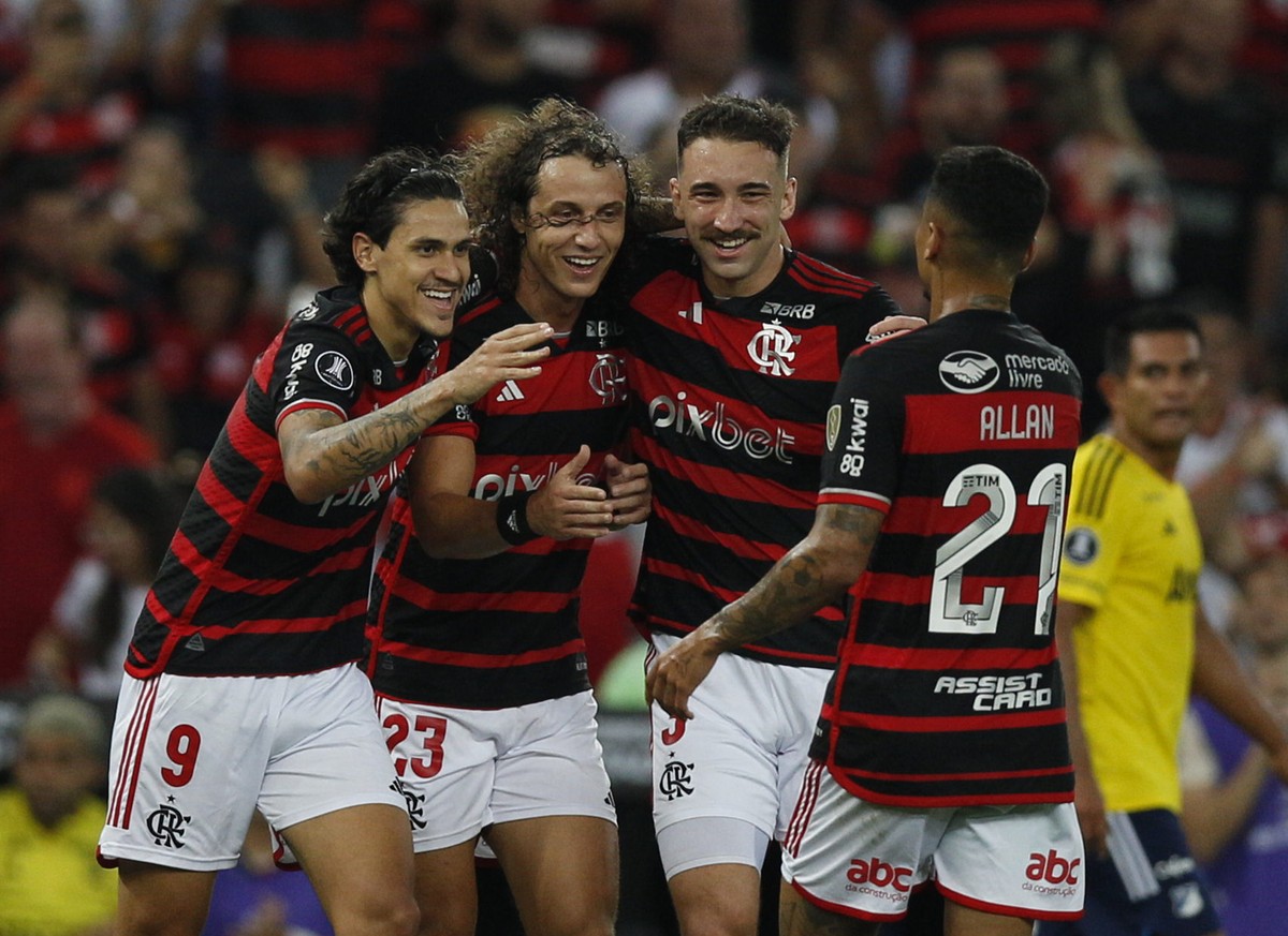 Flamengo vence o Millonarios e garante lugar nas oitavas da Libertadores