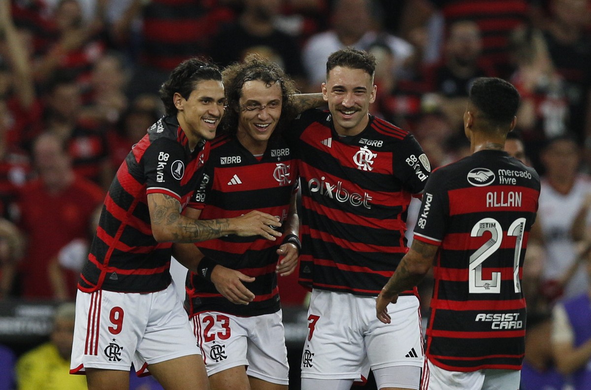 Flamengo mantém sequência vitoriosa com placar de 10 a 0, sem sofrer gols