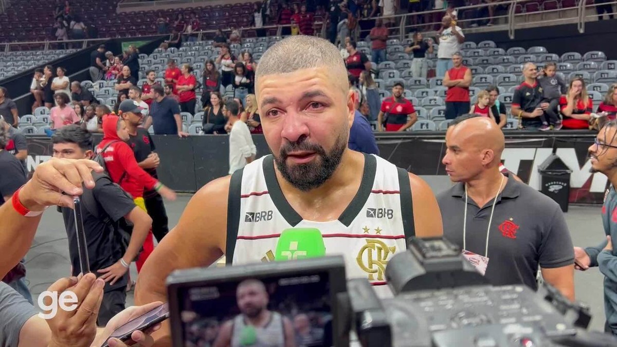 Olivinha se despede do basquete com emoção: "Agora serei um torcedor"