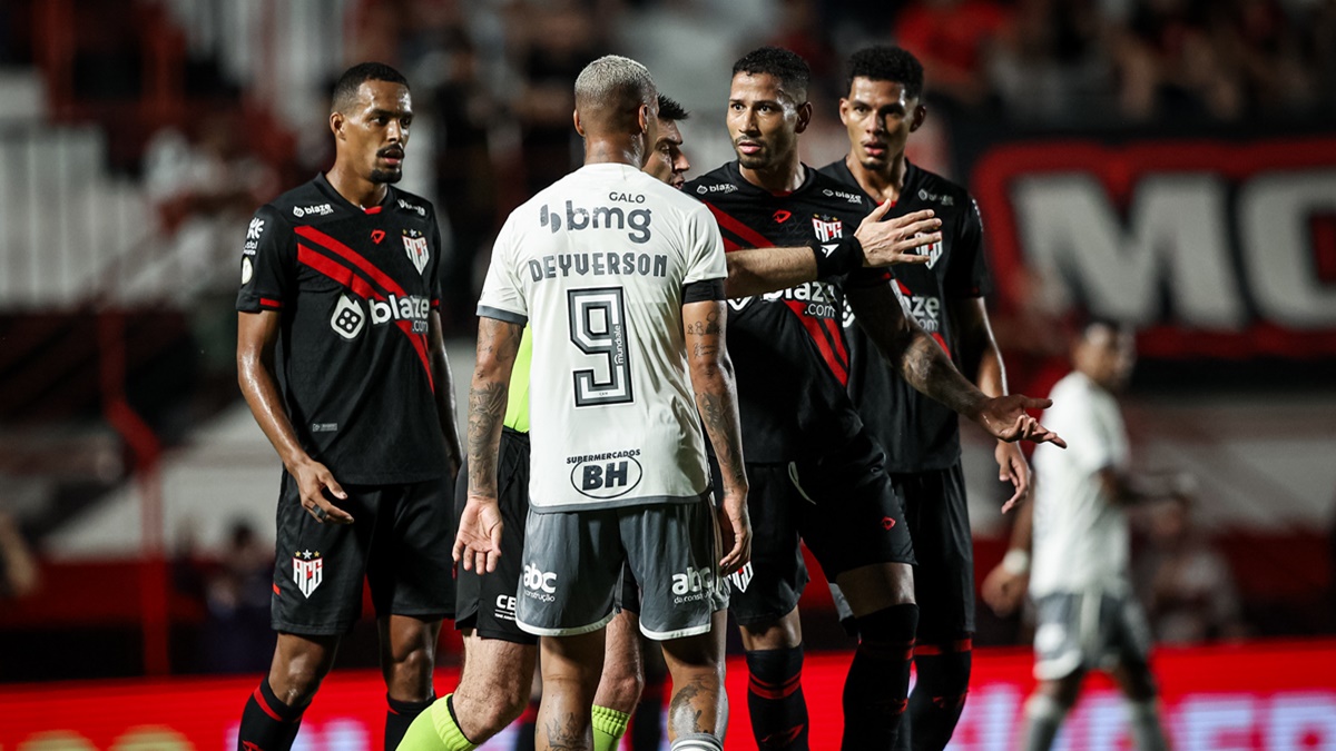 Atlético-MG é derrotado pelo lanterna do Brasileirão antes de enfrentar o Flamengo